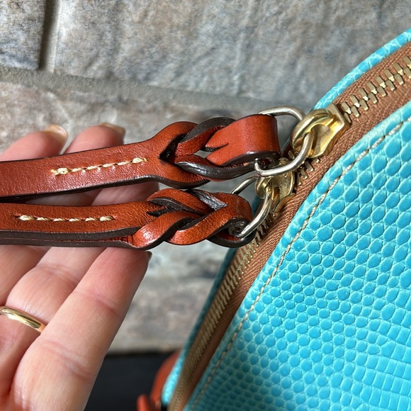 NWT Rare Aqua Dooney zip satchel or shoulder bag - Picture 3 of 9